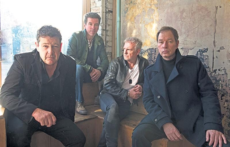 Après une tournée canadienne de 45 spectacles en 60 jours avec le chanteur Johnny Reid, le groupe Glass Tiger s’arrêtera au Centre des arts Juliette-Lassonde pour un concert intimiste le 9 mai.