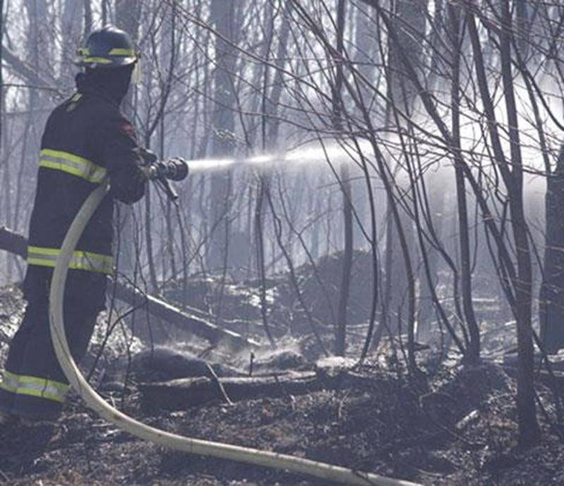 Le feu de broussailles à Saint-Valérien s'est propagé sur une distance d'environ six kilomètres.