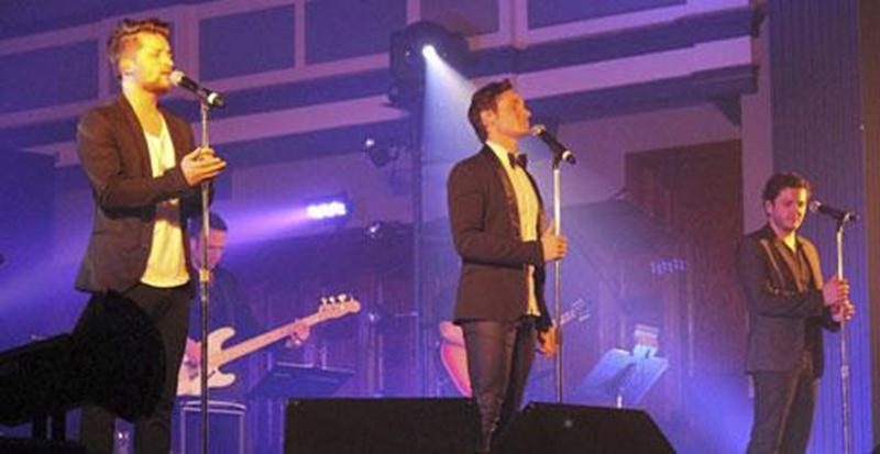 Ce sont plus de 7 000 $ qui ont été amassés au profit de la Dystrophie musculaire Canada lors du concert-bénéfice <em>Trois voix musclées</em> présenté à la Salle Théâtre La Scène le 22 février. Plus de 150 personnes ont assisté à ce spectacle qui mettait en vedette les chanteurs Marc-André Fortin, Jérôme Couture et Michaël, aussi porte-parole de la dystromarche Montérégie. Le jeune Anthony Auclair, atteint de la dystrophie musculaire de Duchenne, convie la population à la prochaine activité-bén