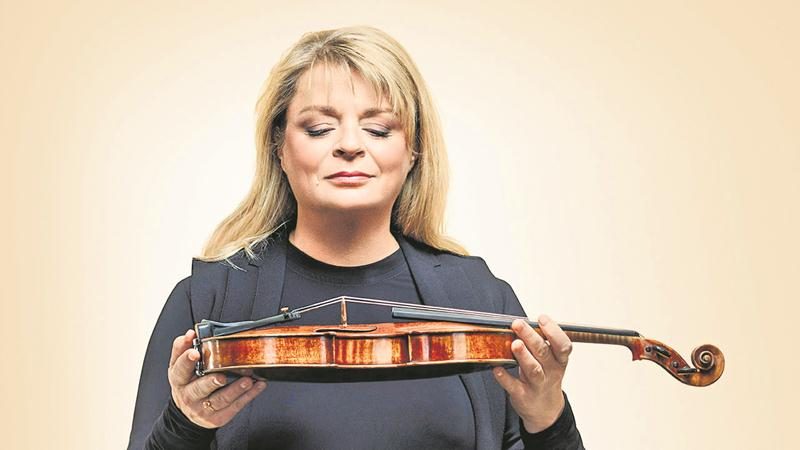 Ce sera la tournée finale pour Angèle Dubeau, et peut-être la dernière occasion de la voir à Saint-Hyacinthe le vendredi 3 novembre.   Photo courtoisie