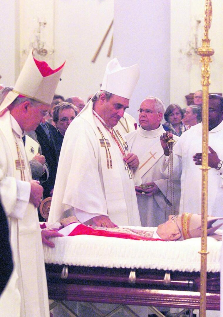 La dernière visite du cardinal Jean-Claude Turcotte à Saint-Hyacinthe remonte à juillet 2003. Il avait assisté aux funérailles de Mgr Louis-de-Gonzague Langevin. Photothèque | Le Courrier ©
