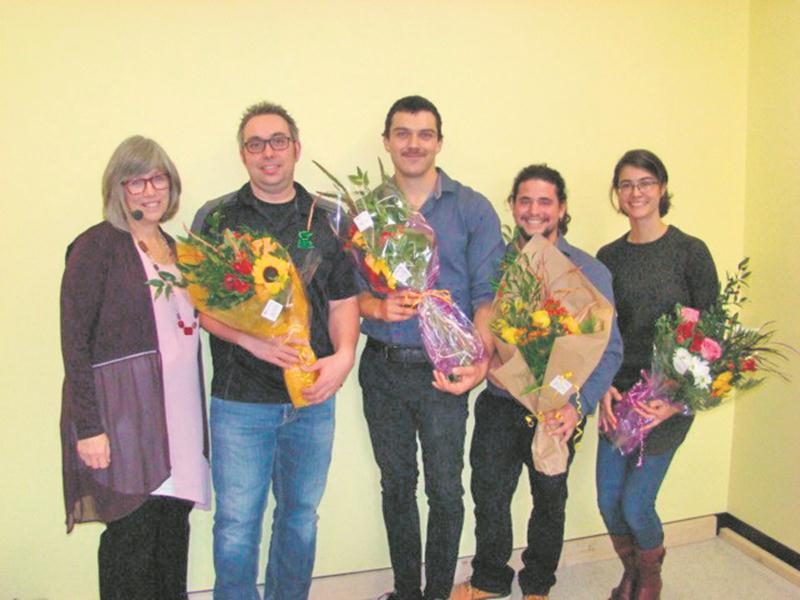 Sur la photo, dans l’ordre habituel : Sylvianne Tanguay, enseignante à l’EPSH - ASP lancement d’une entreprise; Dave Boily, d’Agro-Solutions DM; Léopold Couturier et Marc-Antoine Brodeur Mathieu, de l’entreprise Les Arboriculteurs de l’Est; et Karine Chagnon, de Karine Chagnon, service de couture.