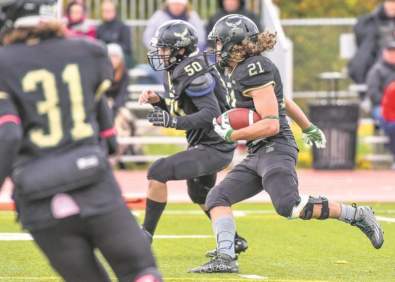 Les Lauréats ont vu leur route s’arrêter en demi-finale à la suite d’une défaite de 34 à 3 à Jonquière dimanche. Photothèque | Le Courrier ©