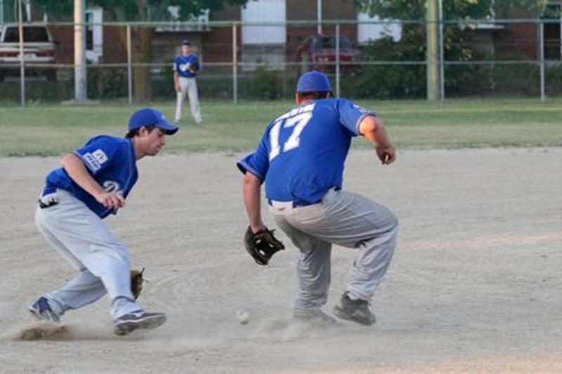 Les Dodgers de Saint-Hyacinthe ont vaincu les Seigneurs de Repentigny 12-9 lors de la partie locale du 23 juillet.