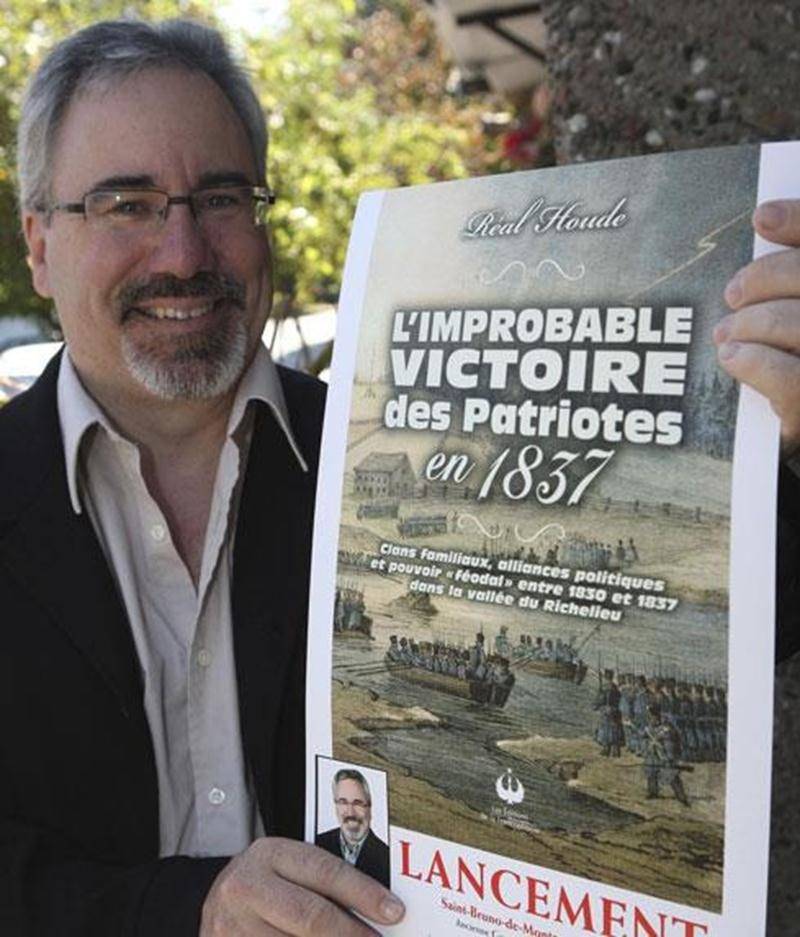 Réal Houde lors du lancement du livre <em>L'improbable victoire des Patriotes</em> à l'occasion du 175 e anniversaire de la défaite des Patriotes.