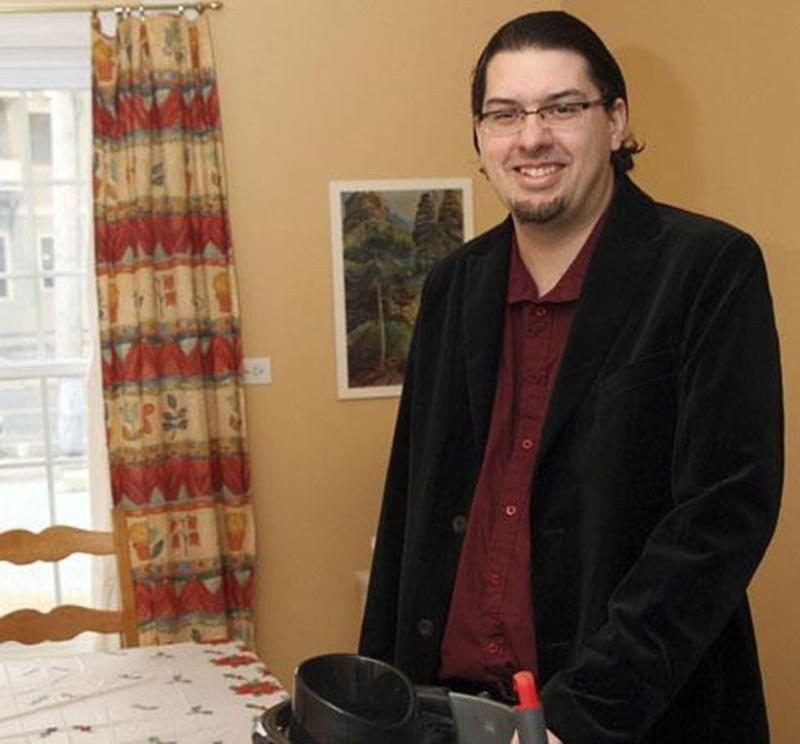 Bruno Decelle, dirigeant de la Coopérative de solidarité aux p'tits soins
