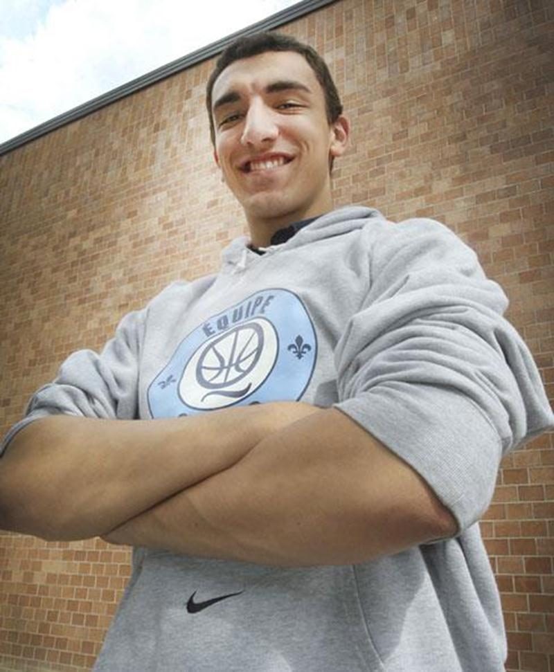 Jérôme Desrosiers a participé au New England Elite 75 Showcase, l'événement de la rentrée pour les meilleurs joueurs de basketball jouant dans les écoles de la Nouvelle-Angleterre, aux États-Unis.