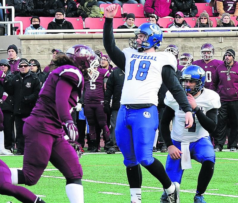 Louis-Philippe Simoneau a inscrit deux placements lors de la finale de la Coupe Vanier, dont celui qui a permis aux Carabins de prendre les devants. Photo Robert Gosselin | Le Courrier ©