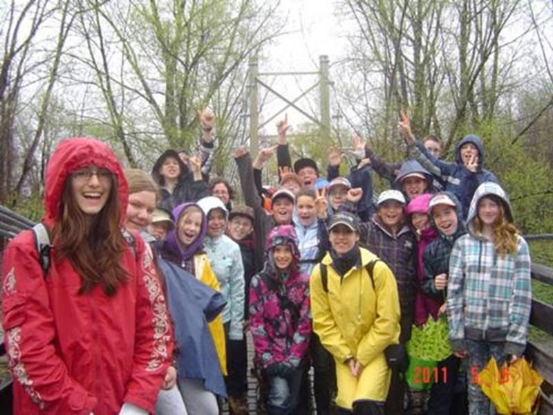 Les élèves de l'école Plein-Soleil ont visité le Parc national des îles de Boucherville grâce au Fonds Éco École et au programme « À l'école de la nature ».