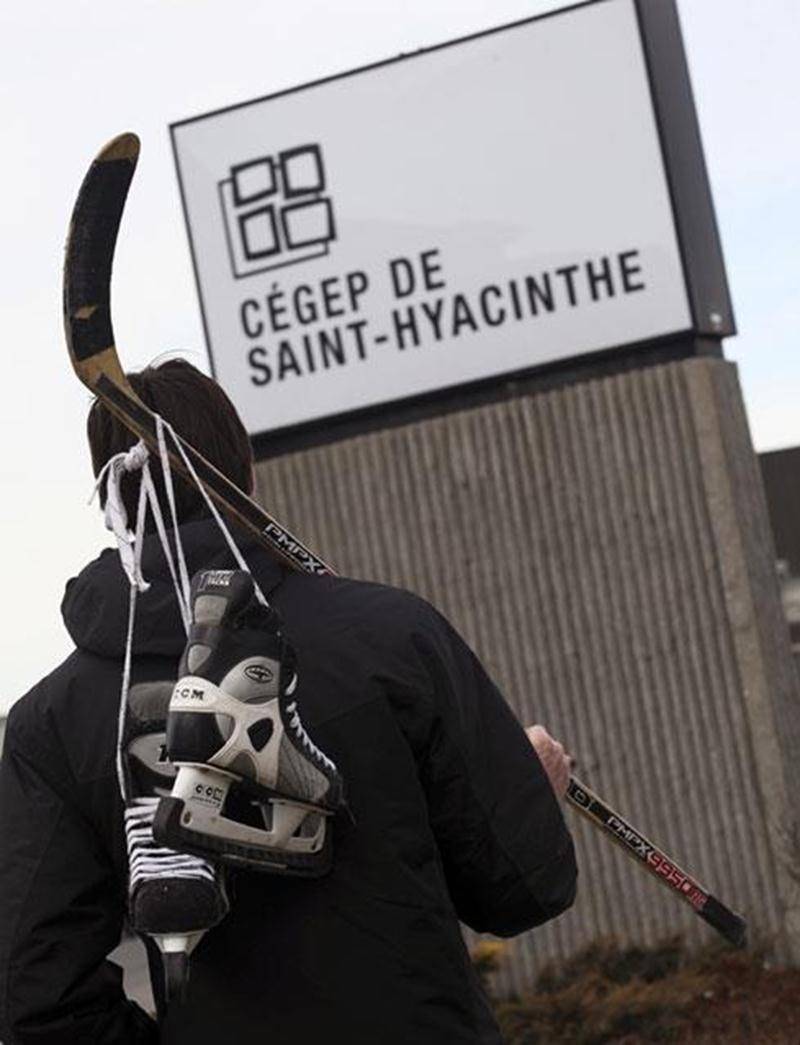 L'implantation d'une équipe de hockey au Cégep de Saint-Hyacinthe était une nouvelle attendue dans la communauté maskoutaine, selon la direction du Cégep.