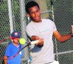 Félix Auger-Aliassime donne le coup d’envoi