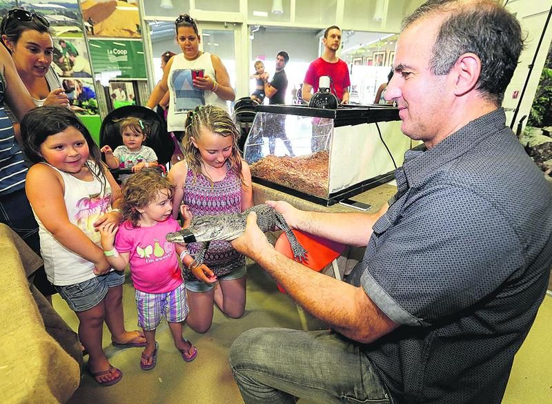 Le kiosque des reptiles qui était installé dans le pavillon La Coop a impressionné de nombreux visiteurs. Photo Robert Gosselin | Le Courrier ©