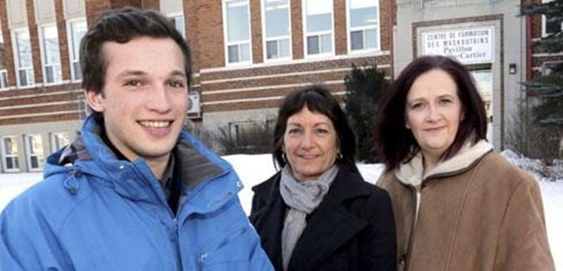Félix Gratton, Lucienne Robillard et Nancy Therrien sont tous les trois retournés aux études afin d'entreprendre une nouvelle carrière.