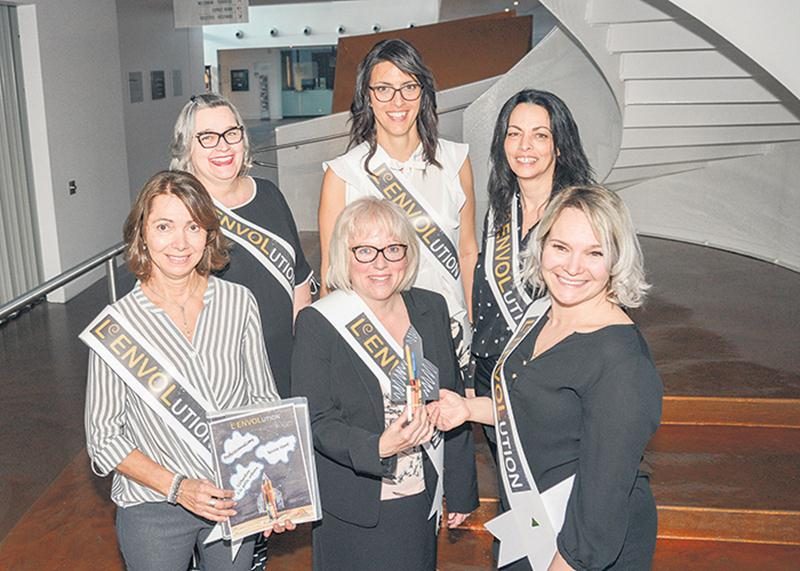 Plusieurs membres du bureau coordonnateur du CPE Mafamigarde ont travaillé pour mettre au point l’Envolution. On reconnaît, à l’arrière : Chantal Pelletier, Cynthia Marin et Josée Mc Lean. À l’avant : Lise Rodier, Élise Couture et Sandrine Cusson.
