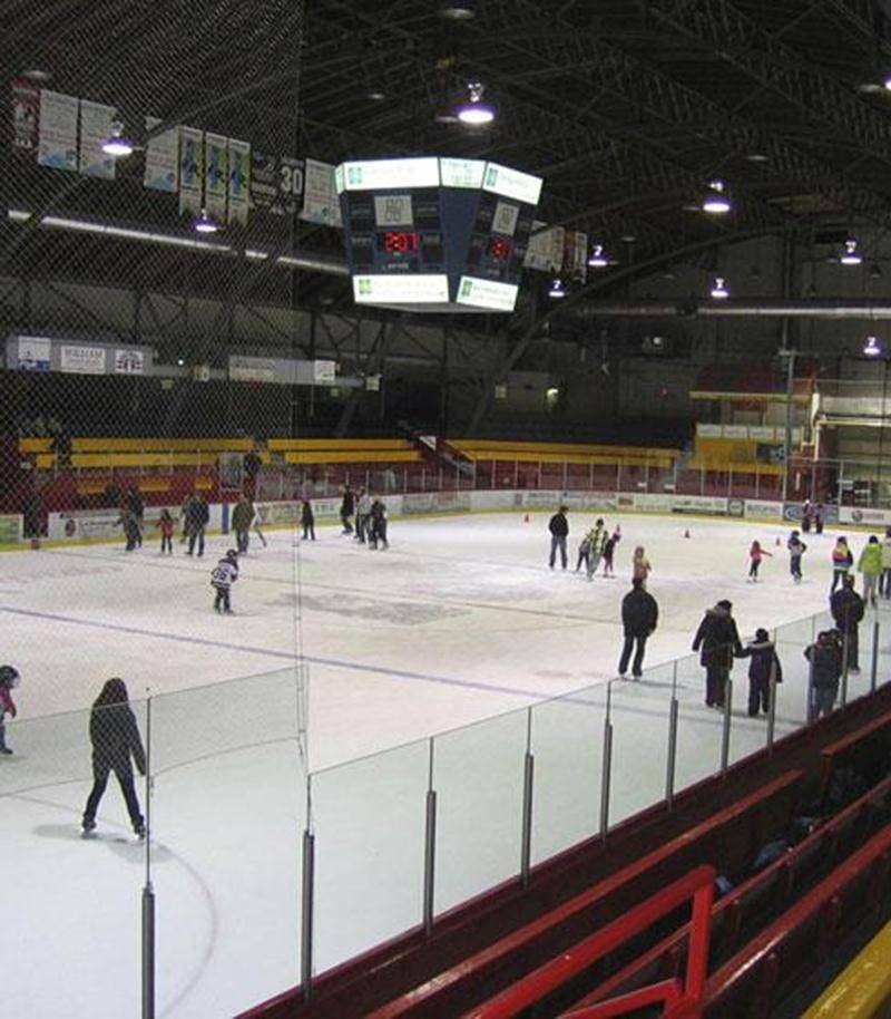 Il reste encore quelques jours pour profiter des séances de patinage libre dans les différents stades municipaux.