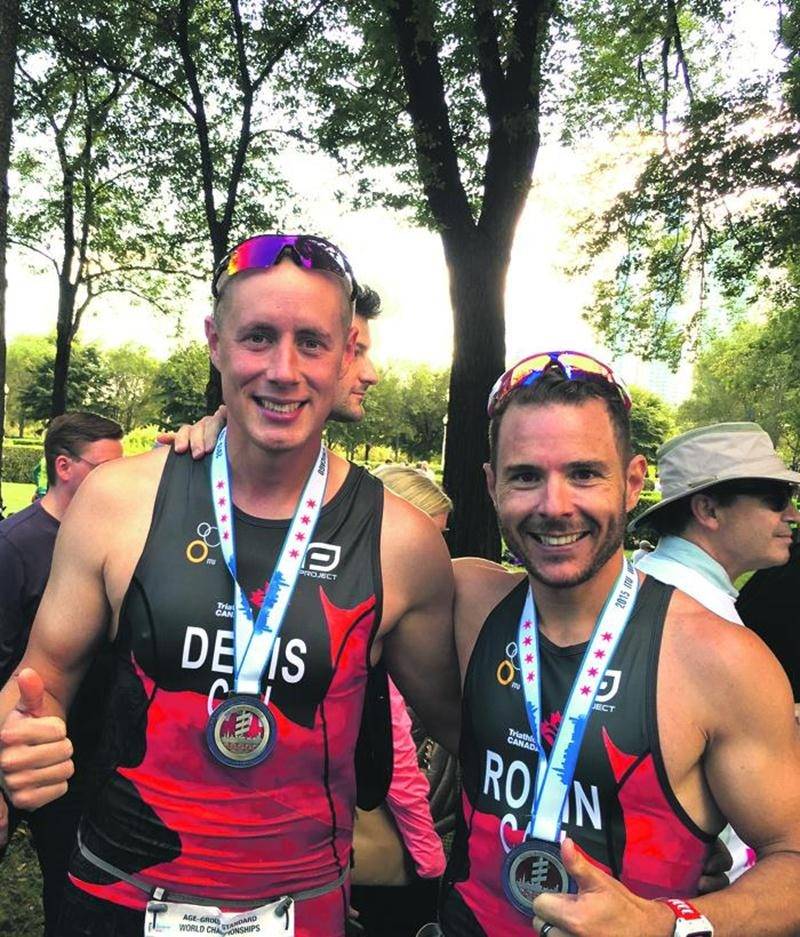 Sylvain Denis et Jonathan Robin ont goûté à leur premier championnat du monde de triathlon à Chicago. Photo Courtoisie