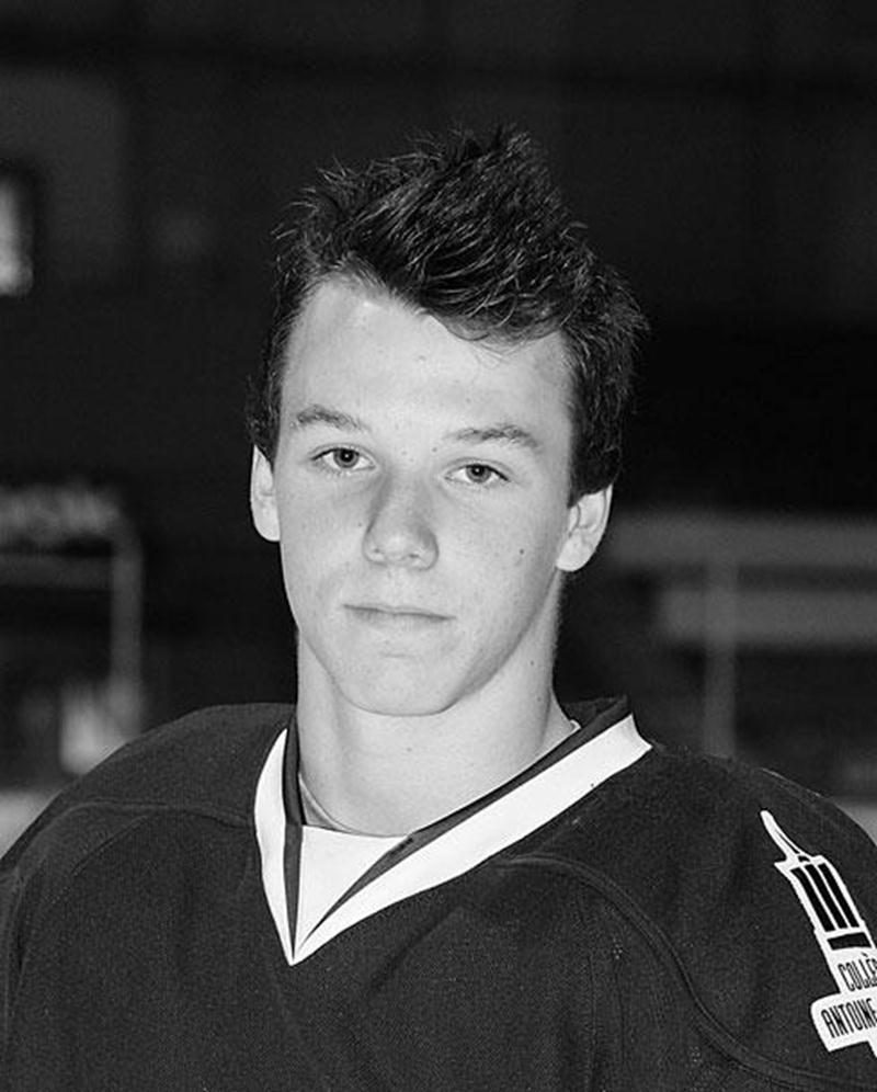 Gabryel Paquin-Boudreau a été choisi première étoile du match, samedi, contre les Riverains du Collège Charles-Lemoyne.