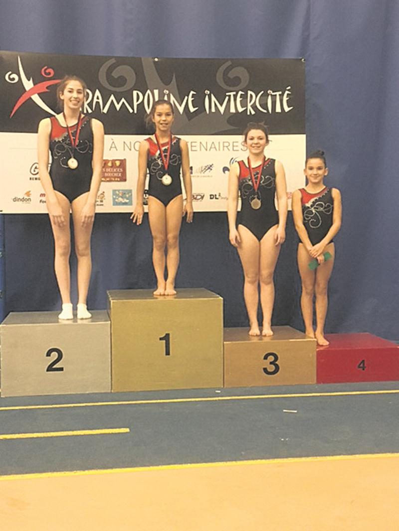 Sur la photo, le quatuor de Gymnaska-