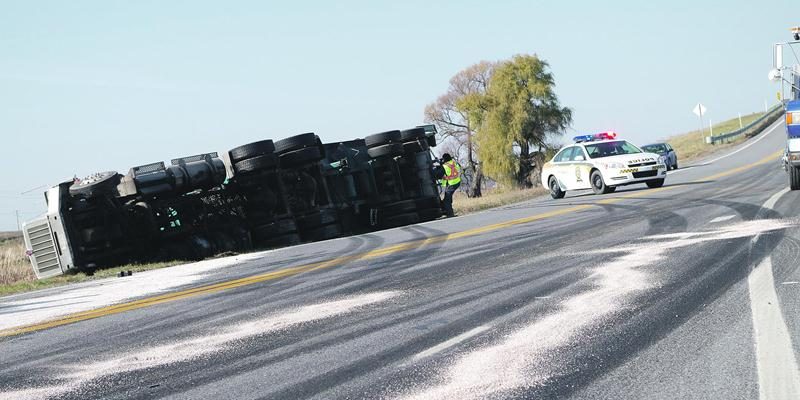Un troisième accident en deux mois sur le Grand Rang, à La Présentation, a fait un blessé. Photo Dominique St-Pierre