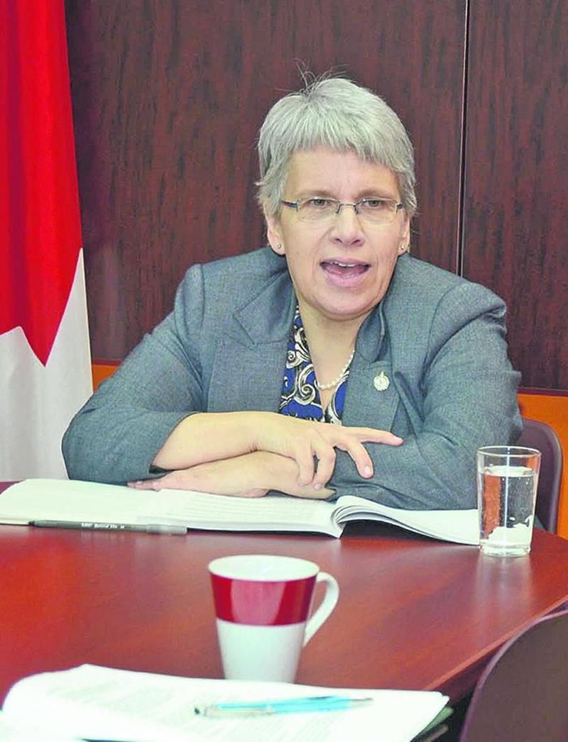 Brigitte Sansoucy présente le rapport aux organismes concernés par l’aide médicale à mourir.Photo François Larivière | Le Courrier ©