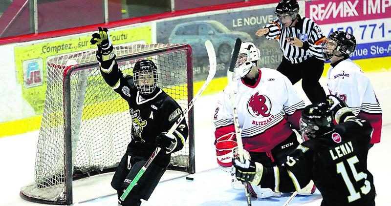 Jonathan Vachon a été le seul à marquer pour les Gaulois dans la défaite contre le Blizzard.  Photo Robert Gosselin | Le Courrier ©