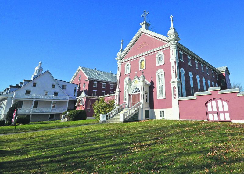Le monastère du Précieux-Sang, rue Girouard Ouest.