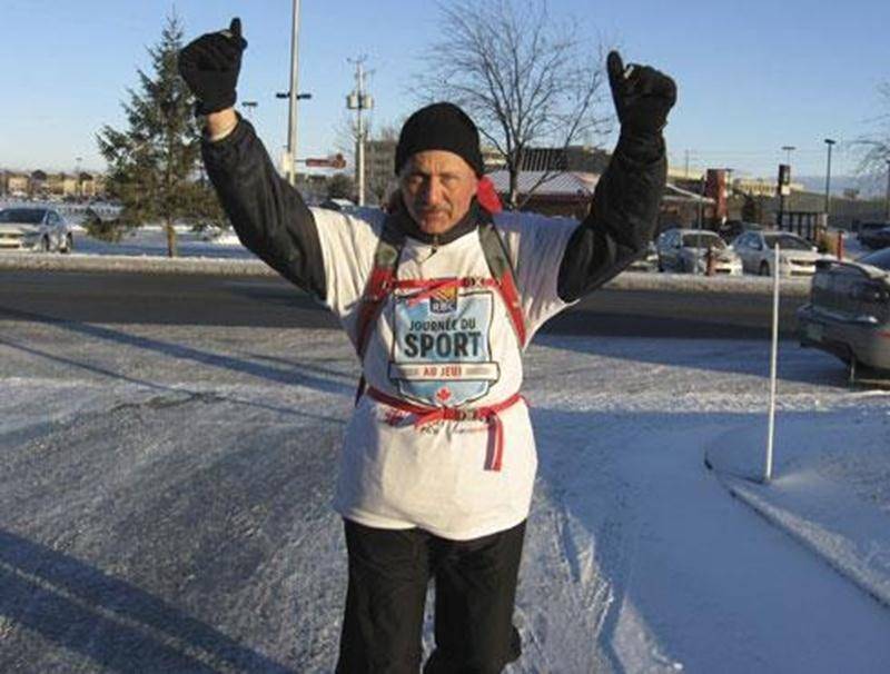 L'ultramarathonien Michel Gouin a parcouru la distance entre Ottawa et Drummondville à la course afin de sensibiliser les jeunes aux saines habitudes de vie.