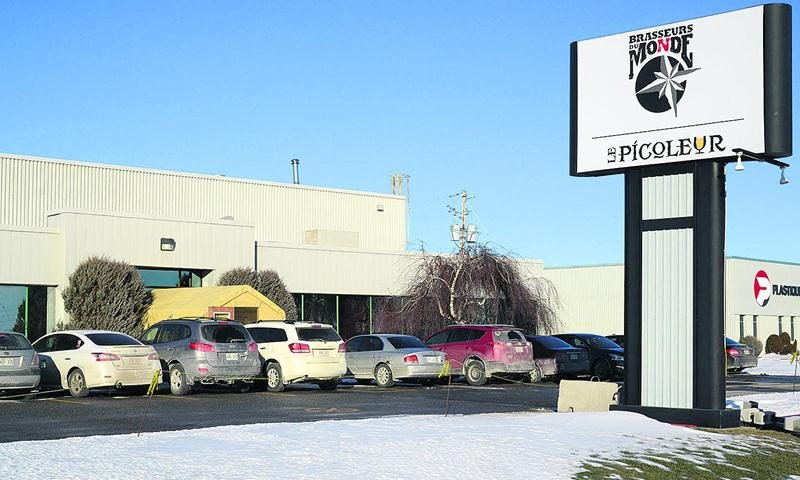 L’espace de dégustation de Brasseurs du Monde appelé Le Picoleur devrait prendre la forme d’un resto-bar dans la future bâtisse industrielle où logera l’entreprise.  Photo François Larivière | Le Courrier ©