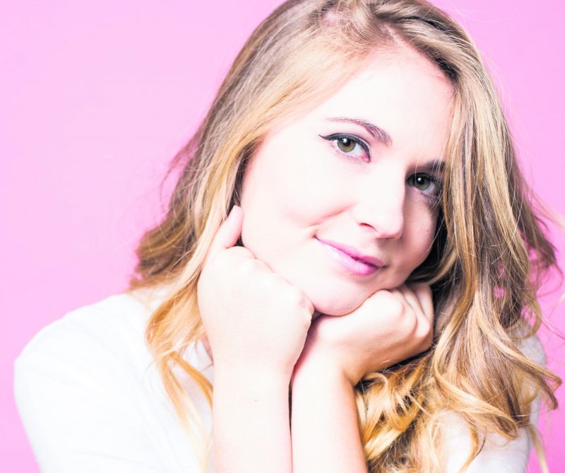 La Maskoutaine Rosalie Vaillancourt a remporté le prix du Nouveau visage de l’humour au Gala de la relève en humour.
