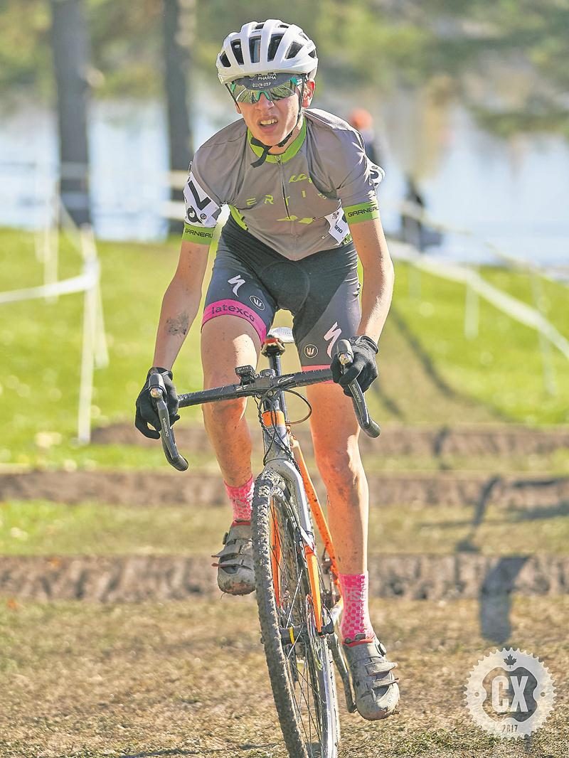 Matis Boyer a fini 6e de sa catégorie au championnat canadien de cyclocross.Photo Martin Labelle