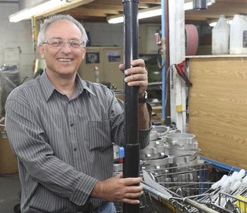 Carl Jobin, propriétaire de l'entreprise Métallurgie Syca à Saint-Dominique.