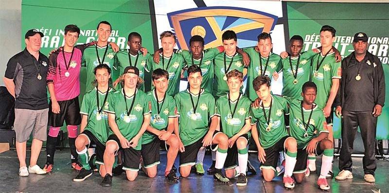 Le FC Saint-Hyacinthe U15 AA, médaillé d’argent.