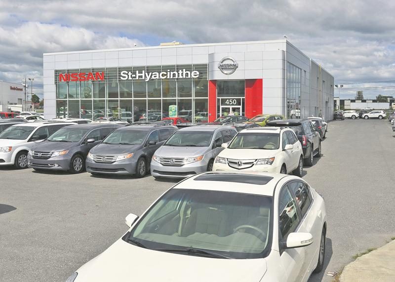 La bâtisse commerciale du concessionnaire Nissan est depuis peu la propriété du Groupe Lambert qui possède les concessions Honda, Hyundai et Kia de Saint-Hyacinthe.  Photo François Larivière | Le Courrier ©