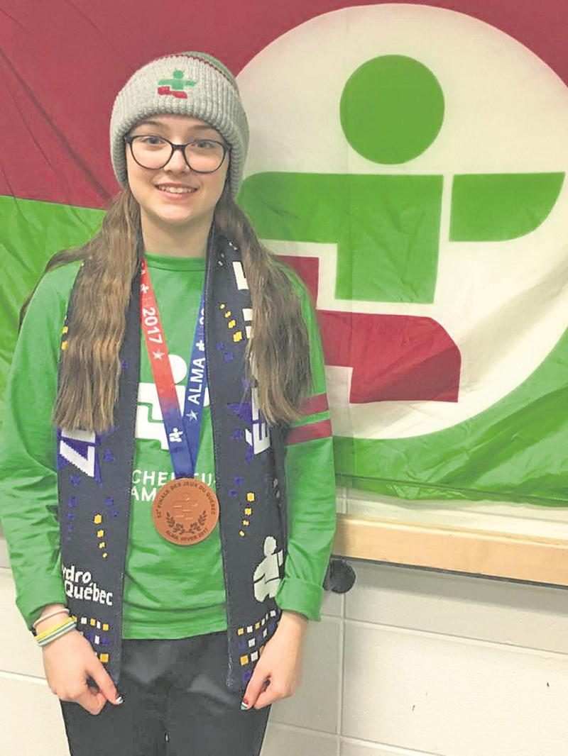 En patinage de vitesse, Roselyne Pigeon a remporté une médaille de bronze au 1 500 m.