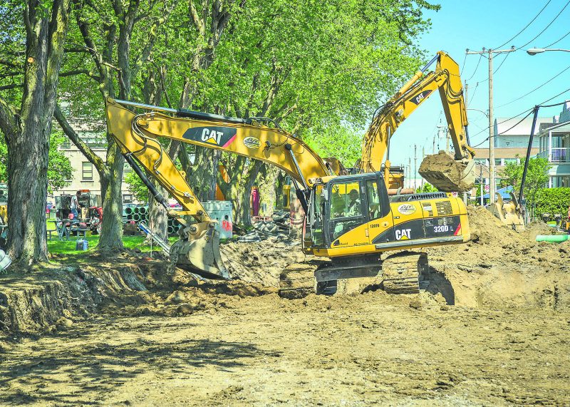 La circulation dans le secteur de la rue Sicotte et de l’avenue des Vétérinaires sera perturbée par d’importants travaux durant une bonne partie de l’été. Photo François Larivière | Le Courrier ©