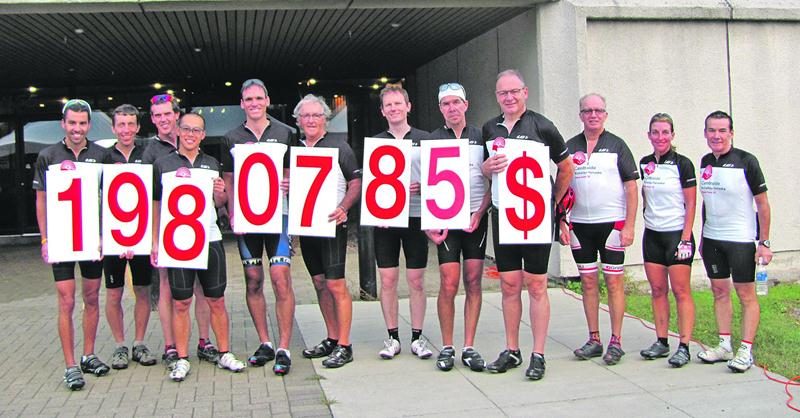 Le « 5 à 7 » de lancement a été précédé d’un Cyclo-Défi au cours duquel des cyclistes de chaque MRC ont traversé le territoire Richelieu-Yamaska (200 km) afin d’y récolter une partie de l’objectif de campagne. Dans la MRC des Maskoutains, David Bousquet, conseiller municipal à la Ville de Saint-Hyacinthe et Pierre Turcotte, propriétaire de Vélo Saint-Hyacinthe, ont pédalé en compagnie de Magali Laplante, coordonnatrice de campagne.