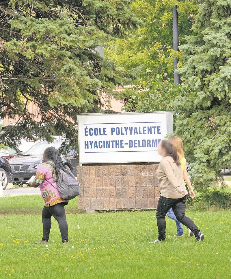 Il ne faut pas s’attendre à voir les deux élèves de la PHD impliqués dans l’histoire de complot pour meurtre et viol retourner en classe de sitôt. Photo François Larivière / Le Courrier