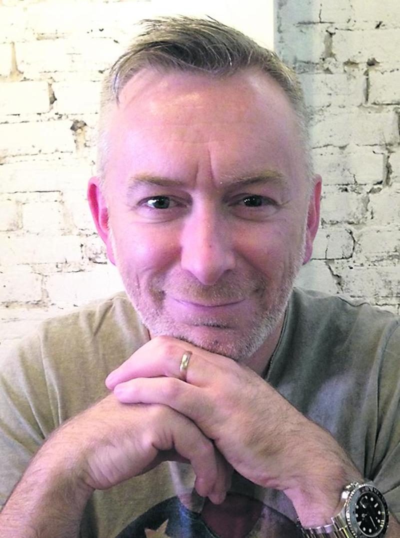 Frédéric Niger Van Herck présentait sa gamme aux chroniqueurs en vin au restaurant Barbounya à Montréal.  Photo Hélène Dion