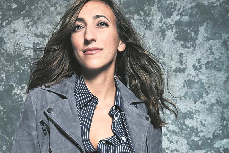Florence K a repris son rythme effréné : en plus de sa tournée, elle anime Ici Florence à la radio de ICI Musique tous les dimanches et publiera un roman cet automne. De plus, elle travaille « lentement » sur un nouvel album studio. Photo Carl Lessard