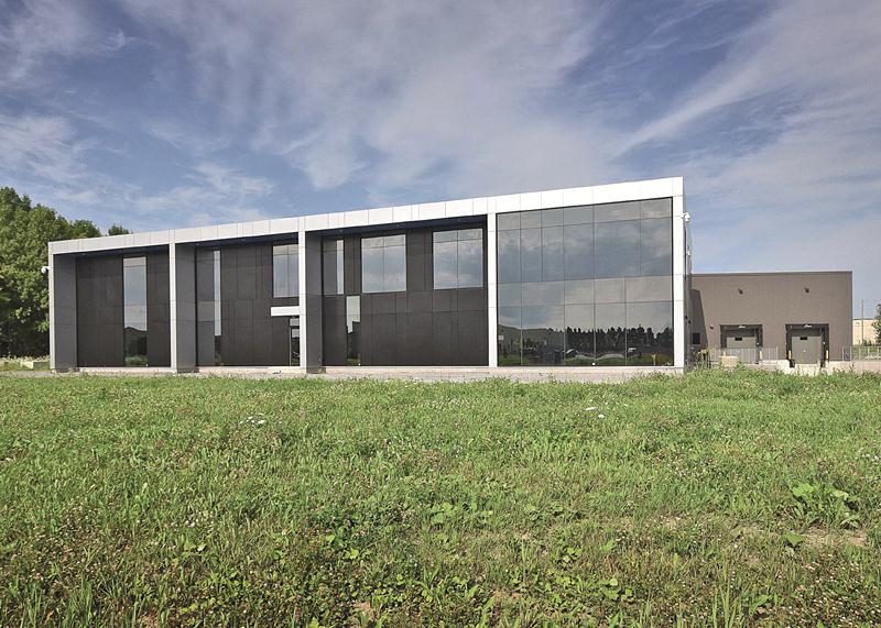 En raison de problèmes financiers, l’entreprise pharmaceutique Zénith Lab n’a jamais emménagé dans une bâtisse industrielle flambant neuve située dans la Cité de la biotechnologie. Photothèque | Le Courrier ©