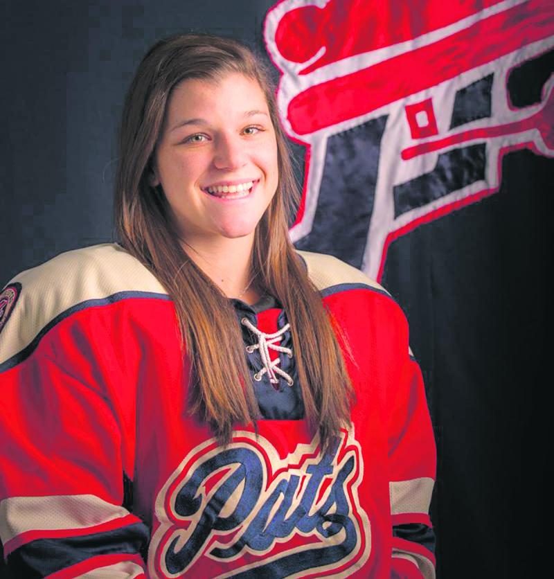 Audrey Belzile, dans l’uniforme des Patriotes du Cégep de Saint-Laurent.