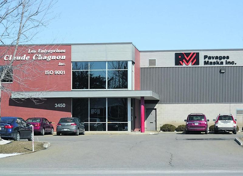 Des entreprises de pavage de la Montérégie soupçonnées de collusion ont été visitées par le ­Bureau de la concurrence. Malgré des aveux faits devant la Commisison Charbonneau l’an ­dernier, on ignore toujours si Pavages Maska de Saint-Hyacinthe fait partie des entreprises ­ciblées. Photo François Larivière | Le Courrier ©