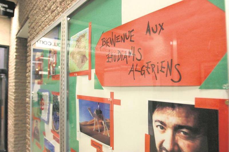 En 2006, le Cégep de Saint-Hyacinthe avait déroulé le tapis rouge à des étudiants étrangers pour relancer sa formation en textile. Photothèque | Le Courrier ©