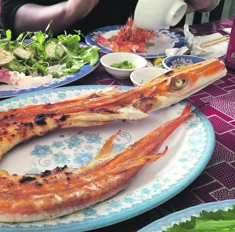 Vaut mieux ne pas manger avec ses yeux au Vietnam, car on risque de passer à côté de saveurs délicieuses, comme celles qu’offre ce poisson-serpent. Photo courtoisie