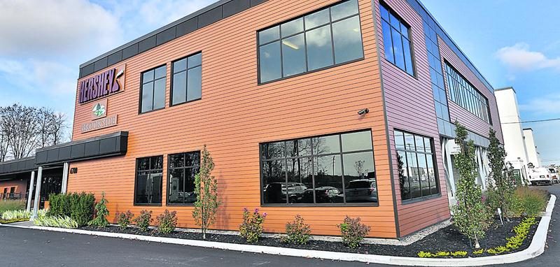 La multinationale américaine Hersey a injecté jusqu’à 34 M$ pour agrandir l’usine Brookside de Saint-Hyacinthe dont elle est propriétaire.   Photo Robert Gosselin | Le Courrier ©