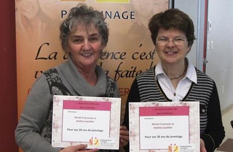Andrée et Nicole ont célébré leur 20 années de jumelage au Parrainage civique lors d'une fête organisée à l'occasion de la Semaine de l'action bénévole. Parrainage civique profite de l'occasion pour souligner l'engagement de tous les parrains et marraines bénévoles de l'organisme. Merci à vous! Vous avez envie de joindre Parrainage civique? Contactez-nous au 450 774-8758.