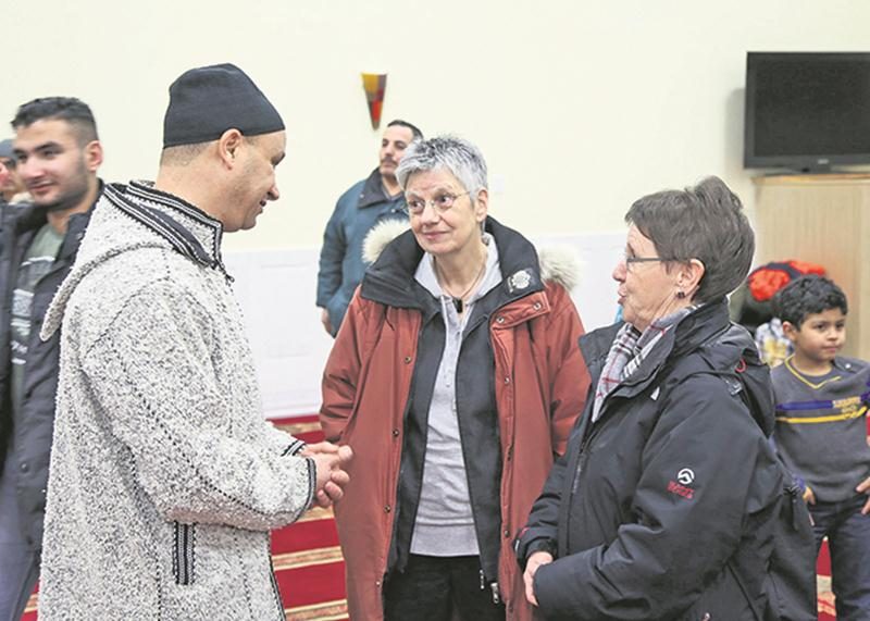 Un attentat et des rapprochements