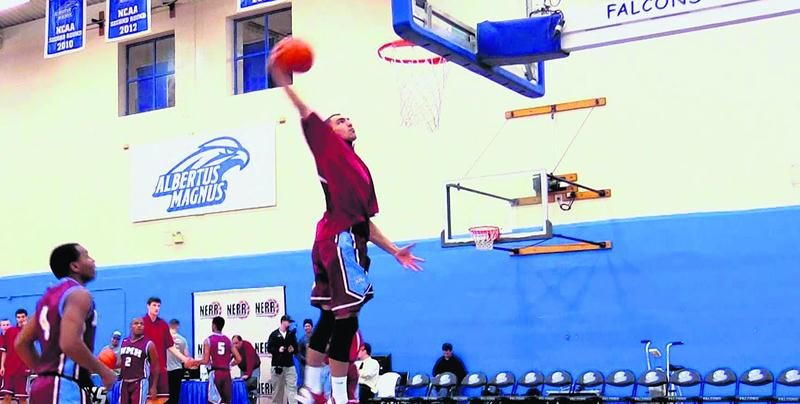 Jérôme Desrosiers a été invité pour une deuxième année au BioSteel All-Canadian Basketball Game. Photo Youtube
