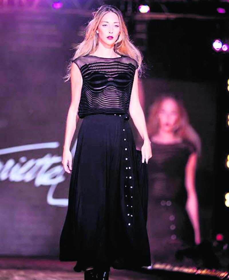 Sarah Grenier, mannequin agence ema.