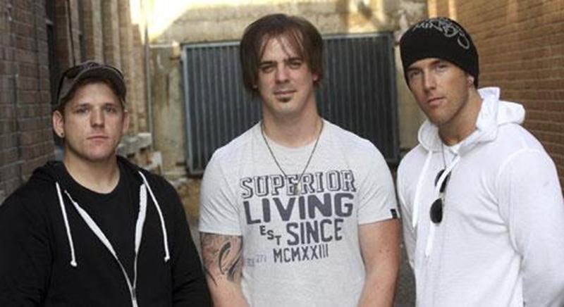Kevin, Guillaume et Dany présenteront <em>Out of control</em>, leur premier album en carrière, le vendredi 16 novembre à la salle théâtre La Scène dès 20 h.